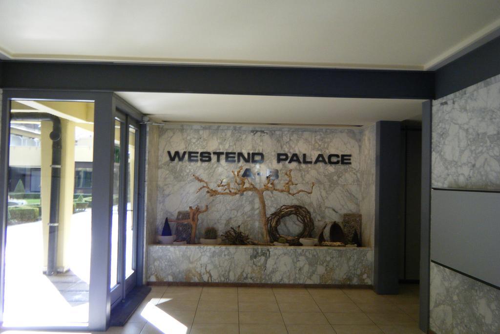 Westend Palace มิดเดิลแกร์เกอ ภายนอก รูปภาพ